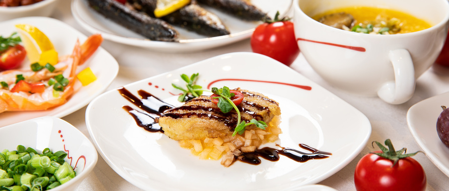 餐飲.jpg